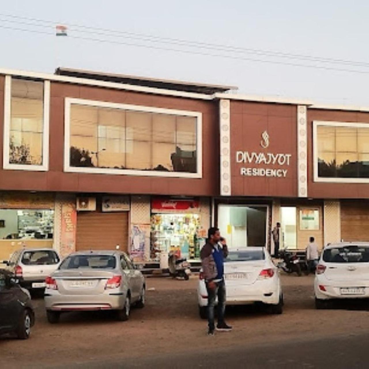فندق Divya Jyot Residency بهوي المظهر الخارجي الصورة